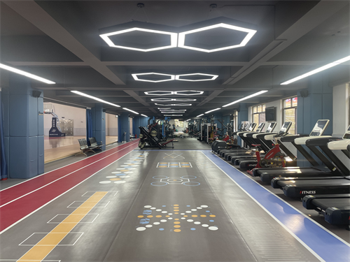 消防支隊(duì)健身房